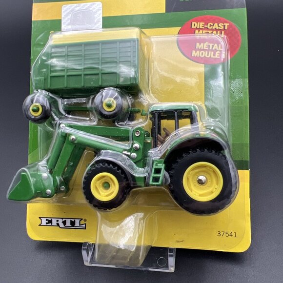 ERTL John Deere Tractor Loader with Wagon New 37541 -Tomy - Picture 5 of 11